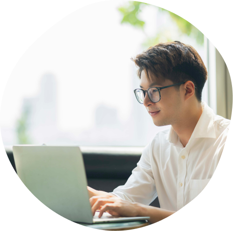 カフェでお仕事